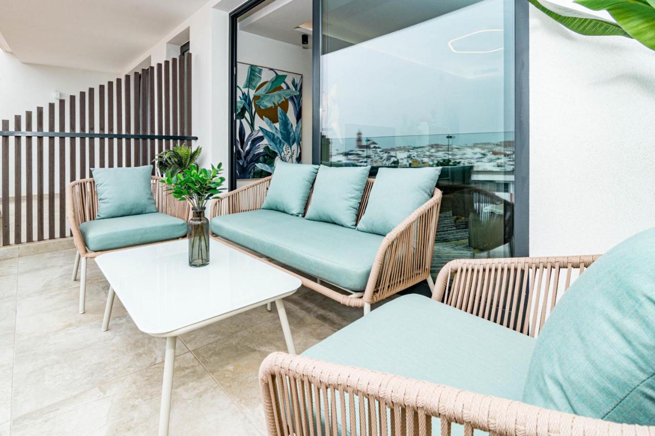 Inf25E- Tastefully Furnished Flat, Estepona Center Kültér fotó