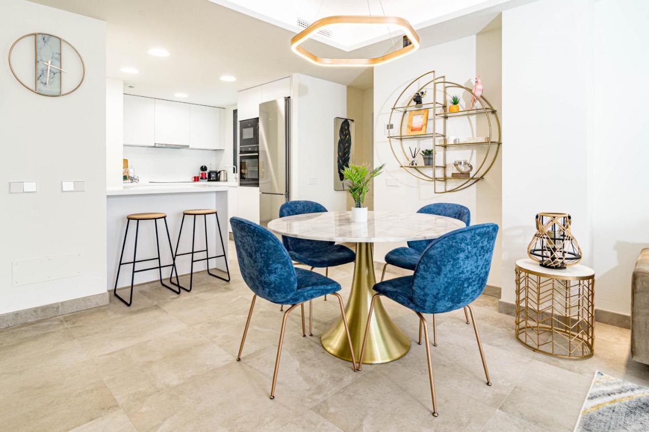 Inf25E- Tastefully Furnished Flat, Estepona Center Kültér fotó