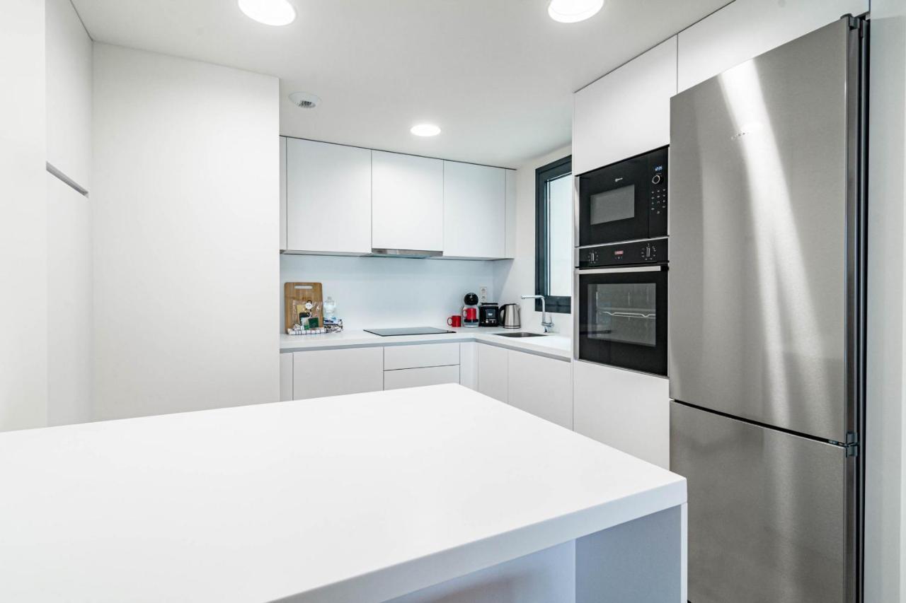 Inf25E- Tastefully Furnished Flat, Estepona Center Kültér fotó